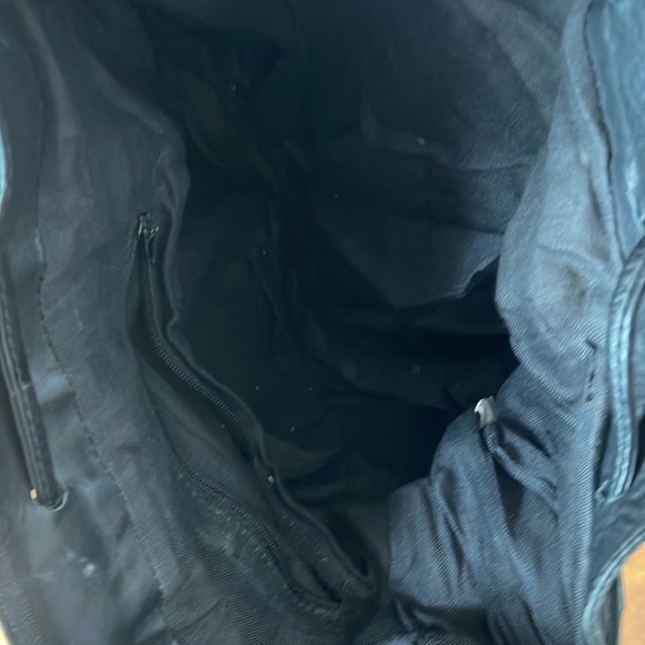 Fortrend leather light bag 12x14 - 19”strap drop - Picture 9 of 10